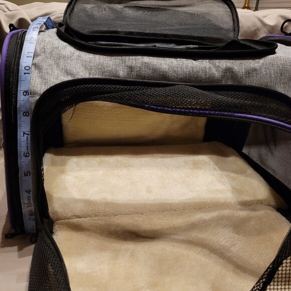 Small Collaspible Pet Carrier - Picture 7 of 10